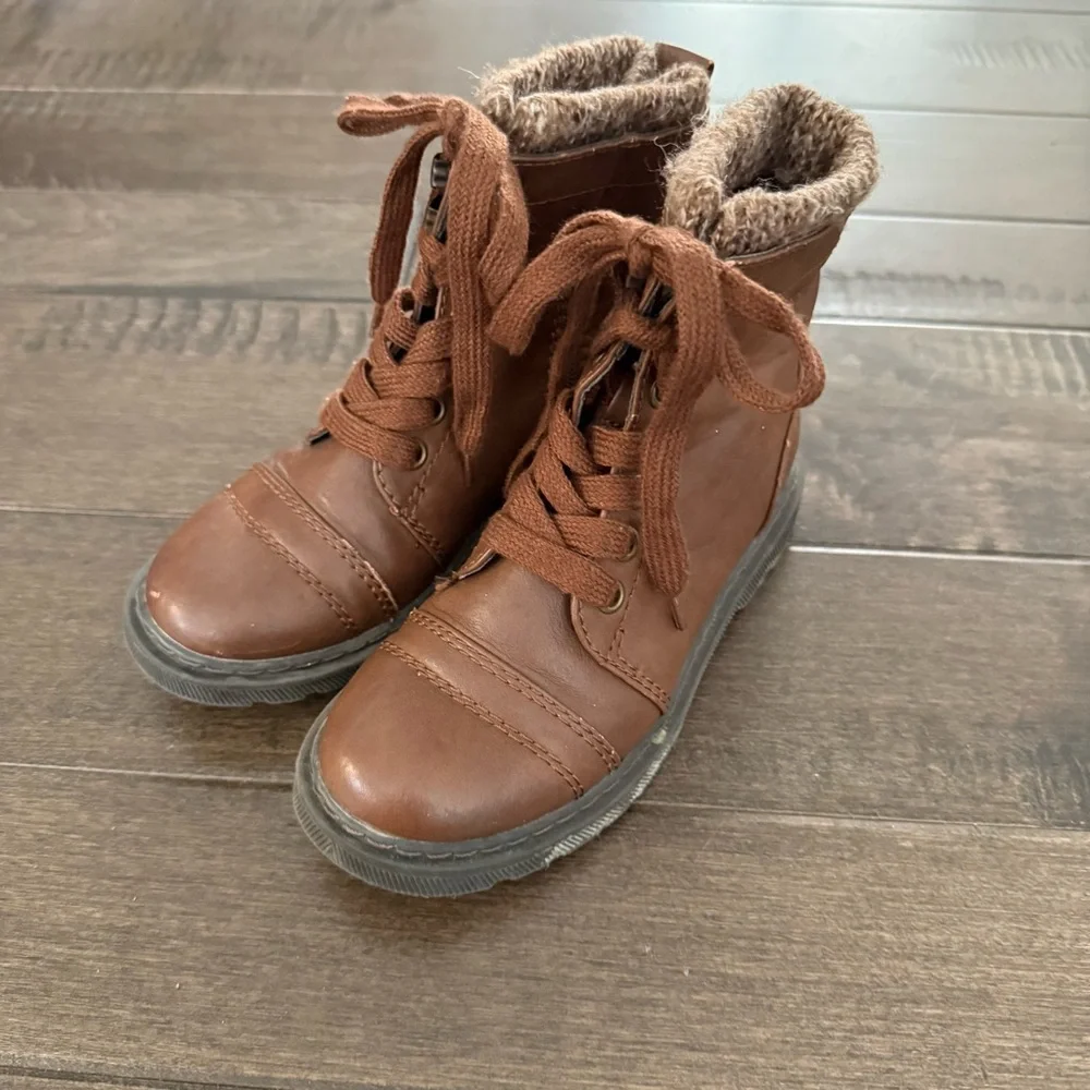 Cupcake Couture Boots Lace up Brown Hiking Winter 12 Girls Kids